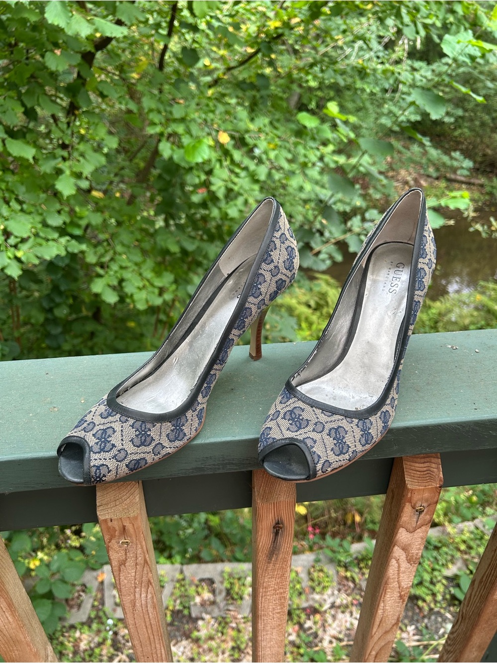 GUESS Navy and Beige Floral Lace Peep-Toe Heels